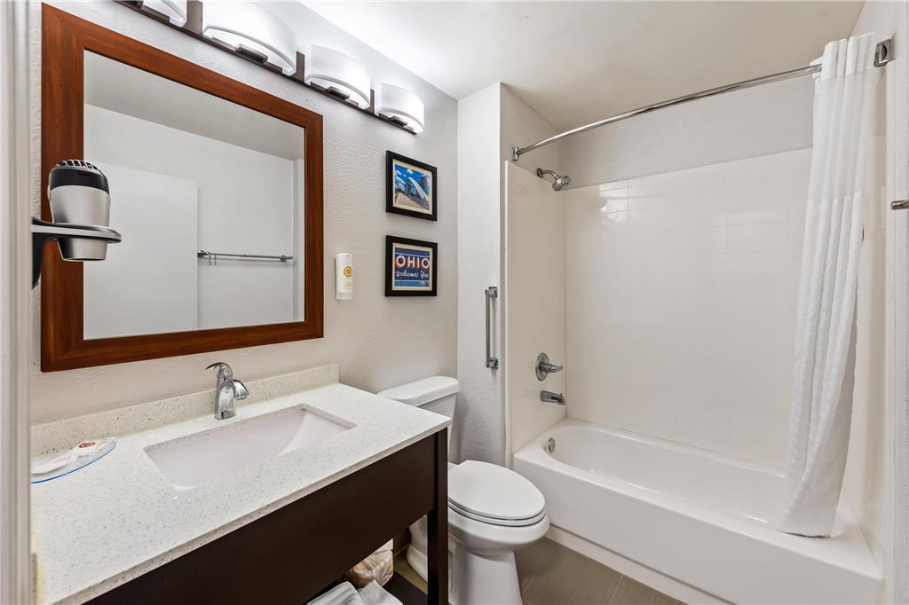 Comfort Inn & Suites Fairborn Near Wright Patterson Afb Zimmer foto
